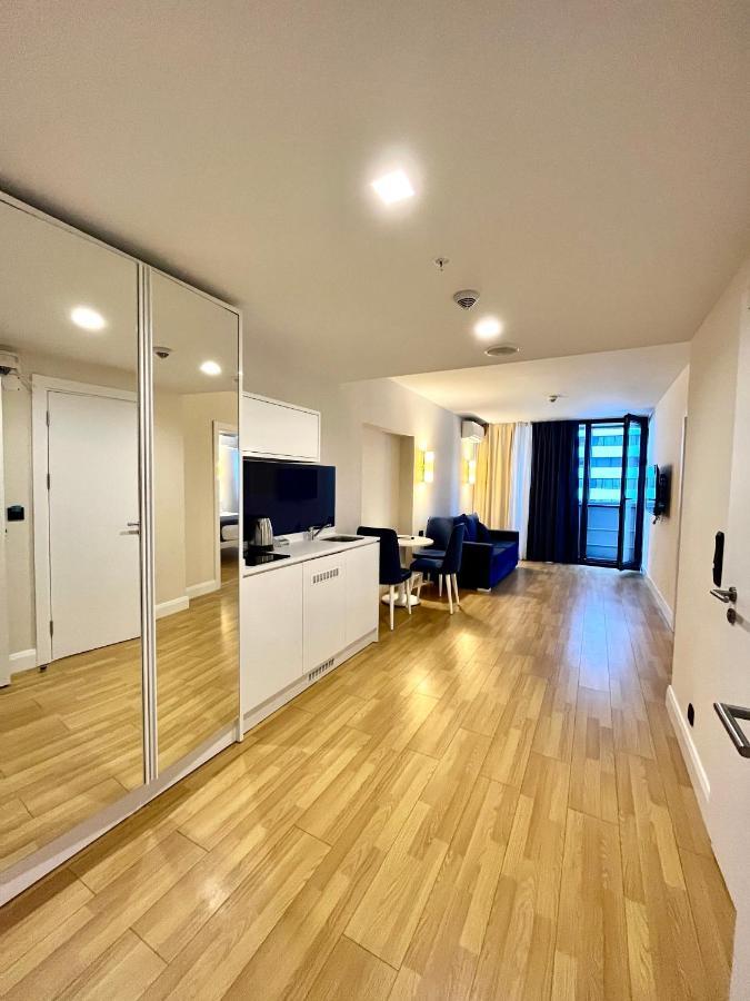 Orbi City Suite With Sea View Batumi Esterno foto