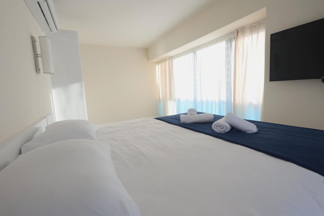 Orbi City Suite With Sea View Batumi Esterno foto