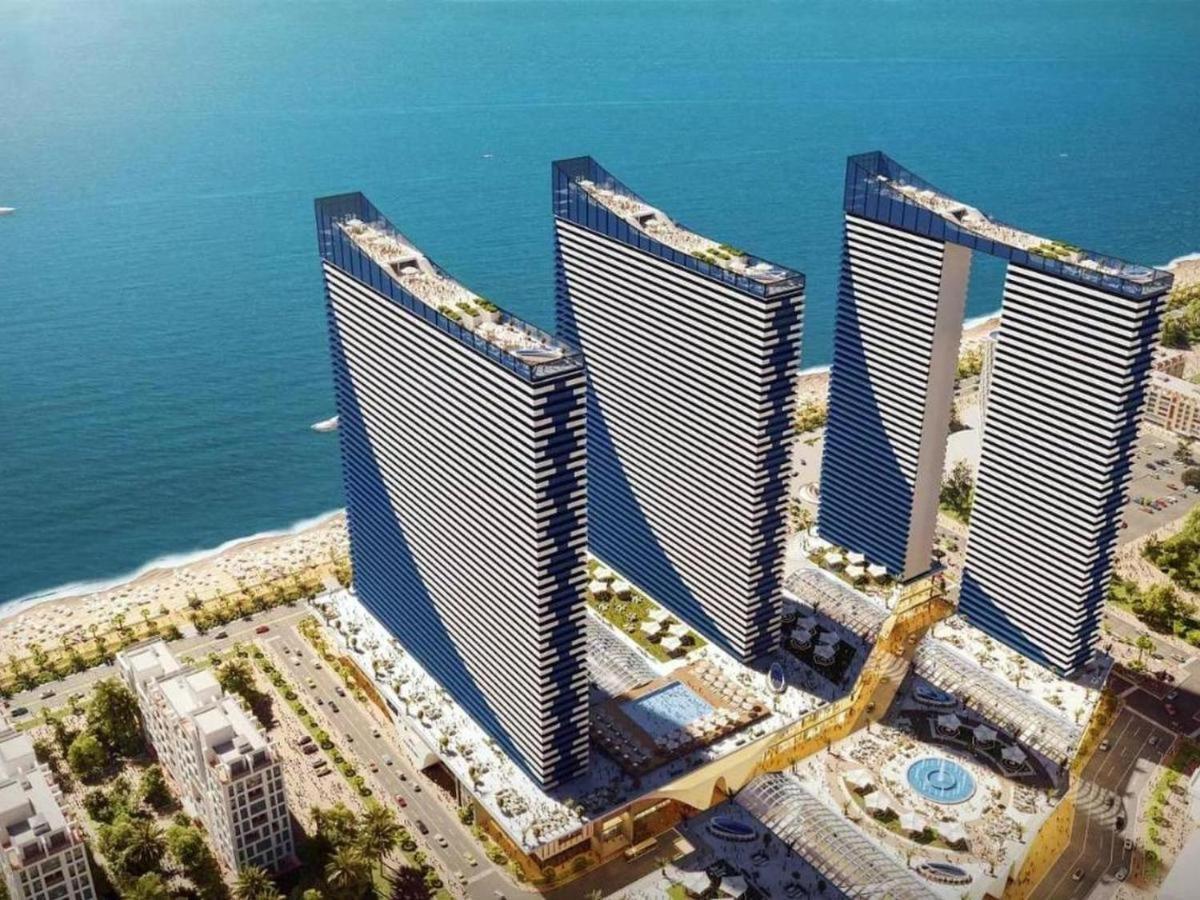 Orbi City Suite With Sea View Batumi Esterno foto