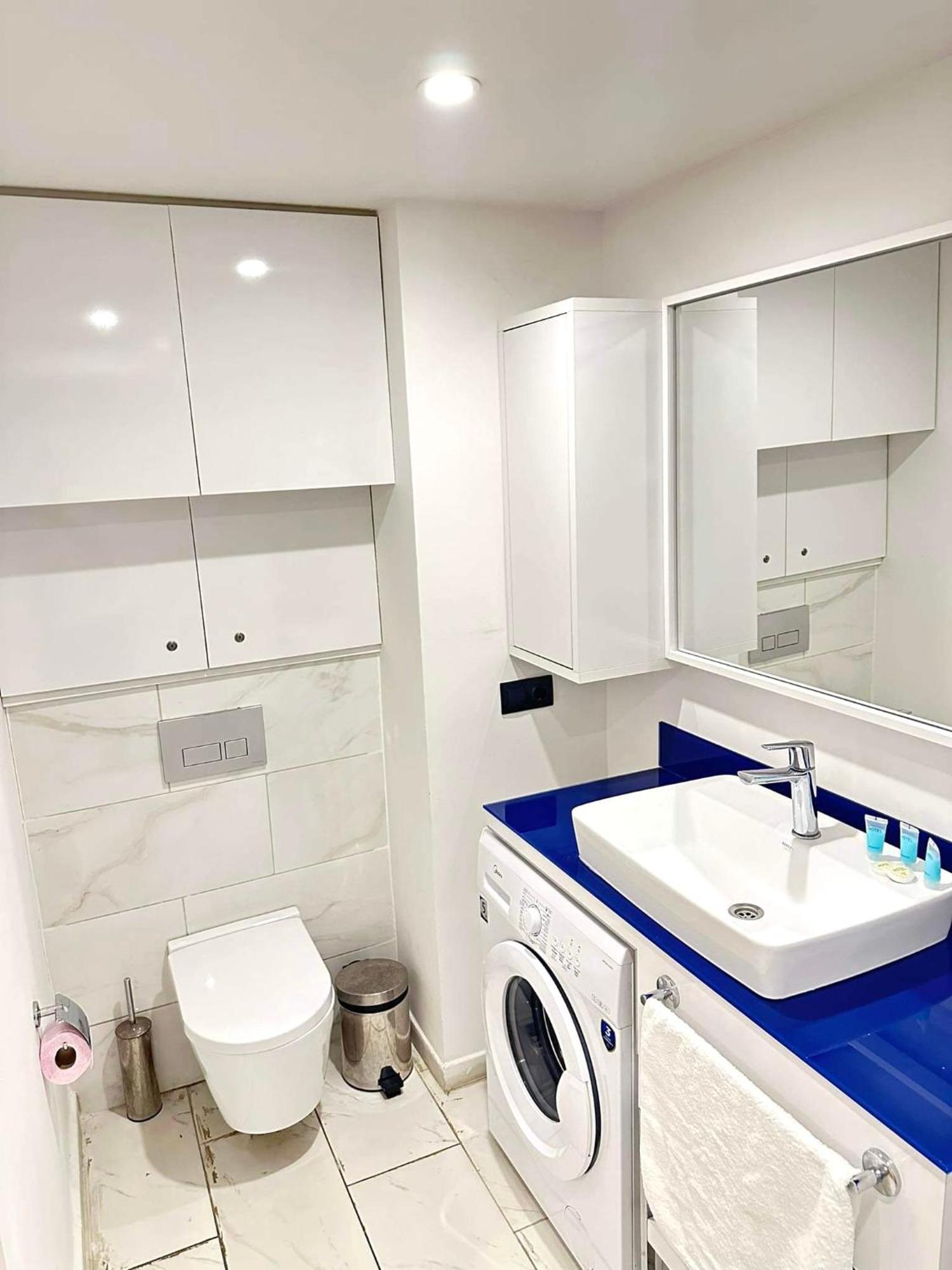 Orbi City Suite With Sea View Batumi Esterno foto